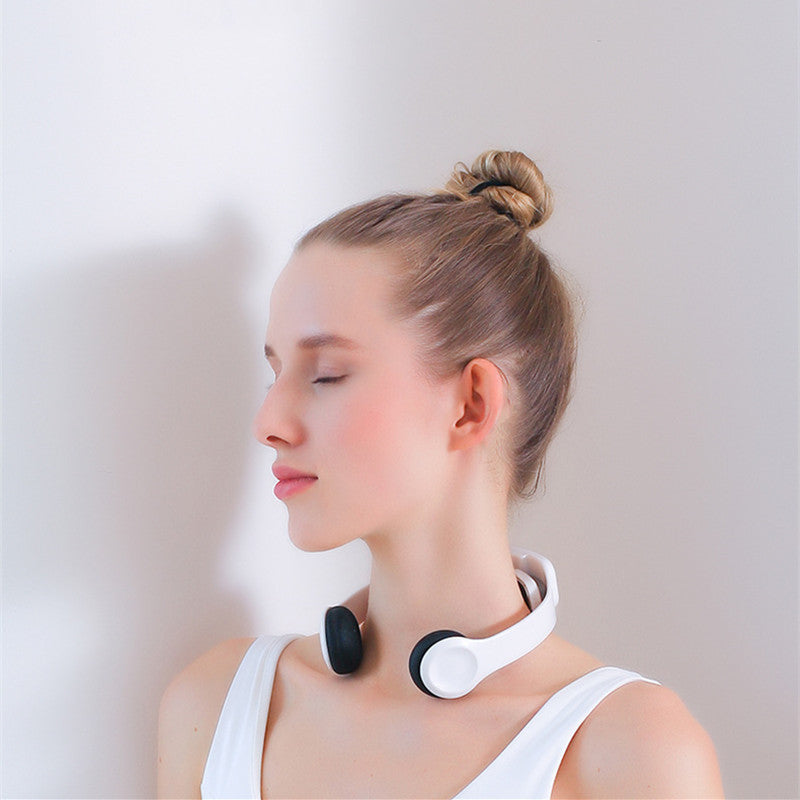 NeckEase – Intelligentes Nackenmassagegerät
